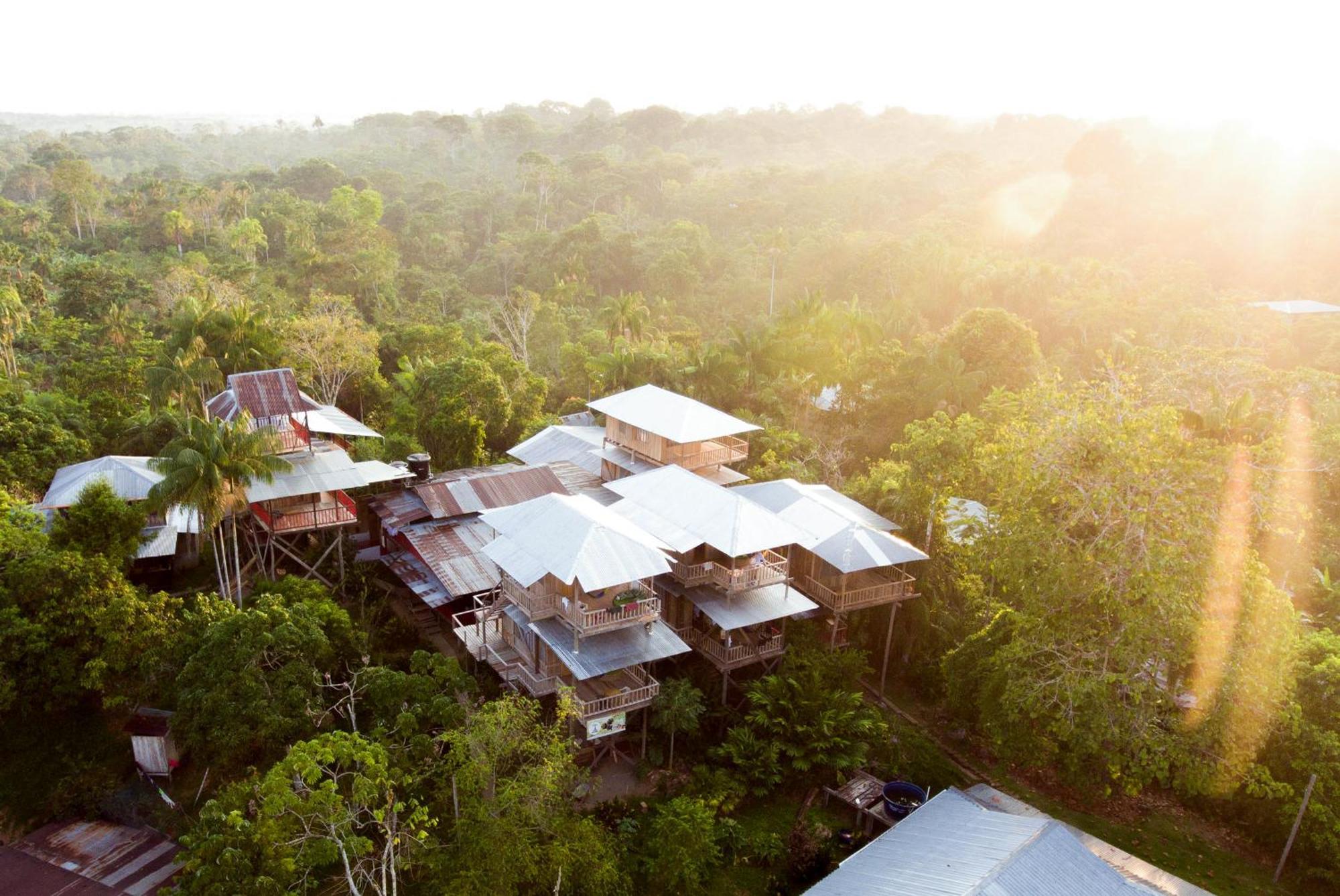 La Ceiba, Amazonas Hotel Leticia Luaran gambar