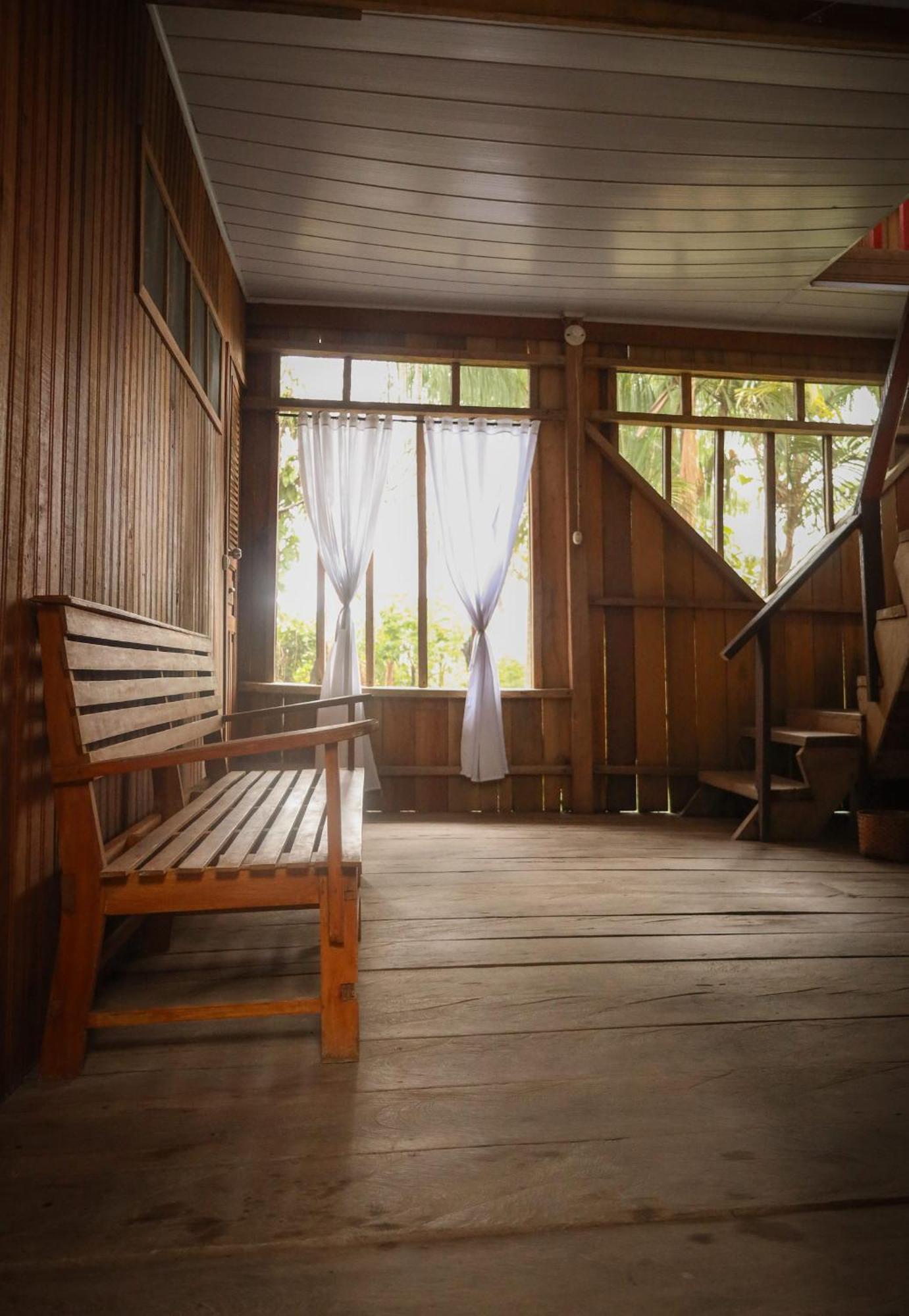 La Ceiba, Amazonas Hotel Leticia Luaran gambar